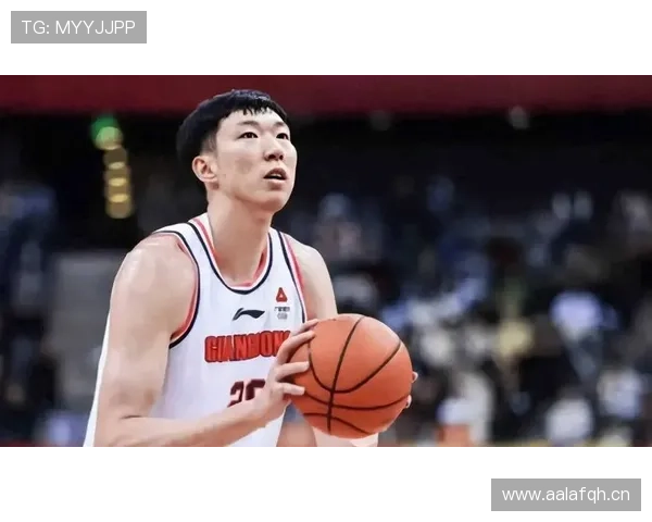 周琦球场像猛兽，生活像富豪——刷他日常我工资瞬间尴尬